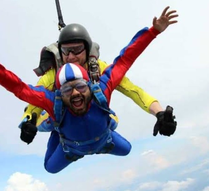 Lead a life with risks – be a leader or a guide.